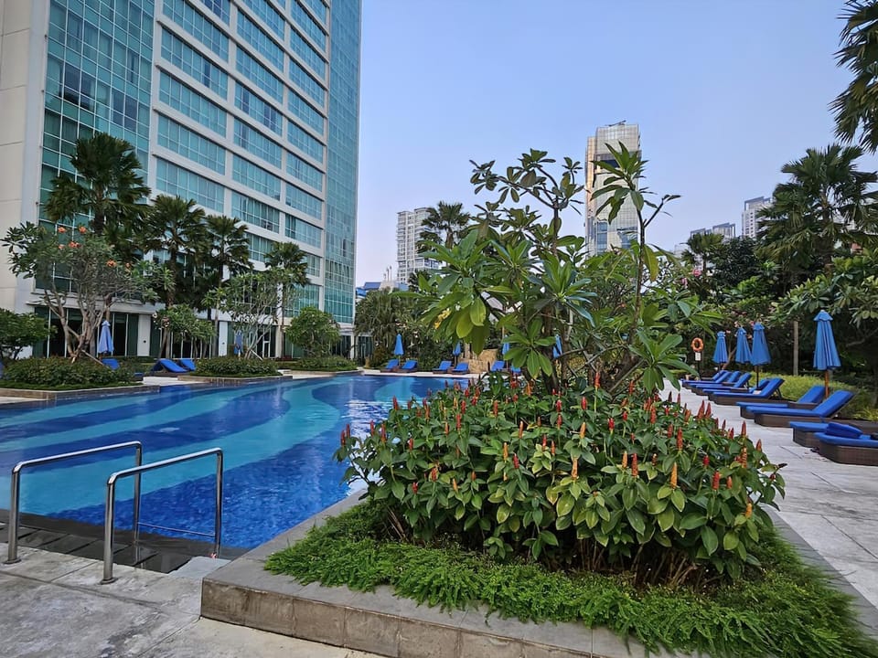 Property building, Swimming pool