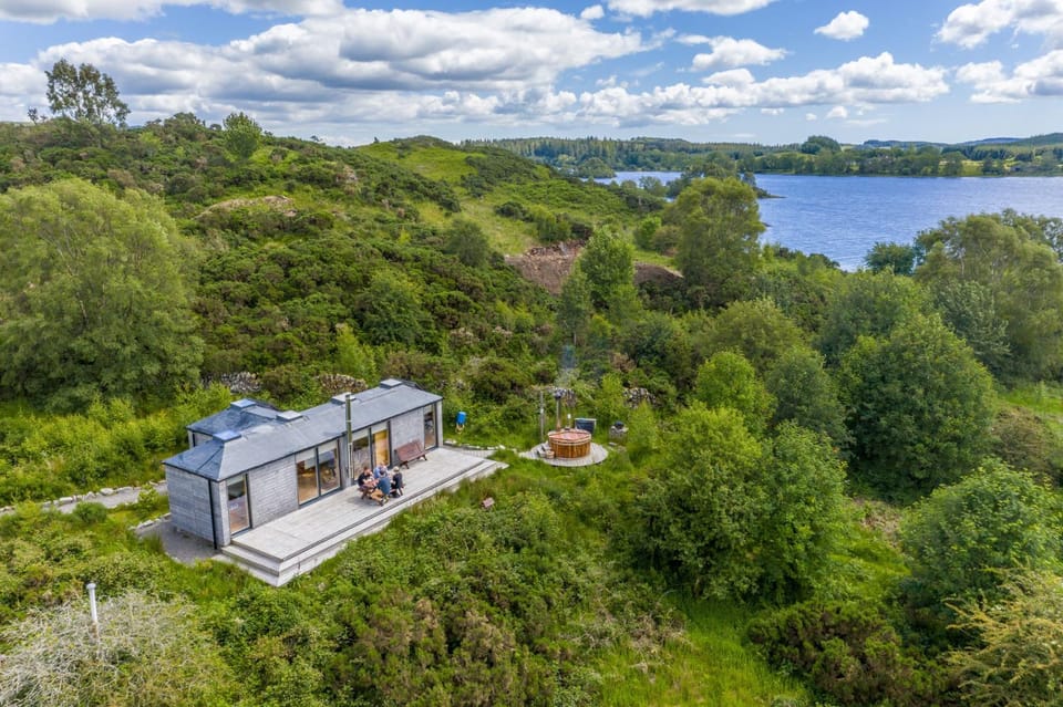 Property building, Natural landscape, Bird's eye view, Lake view