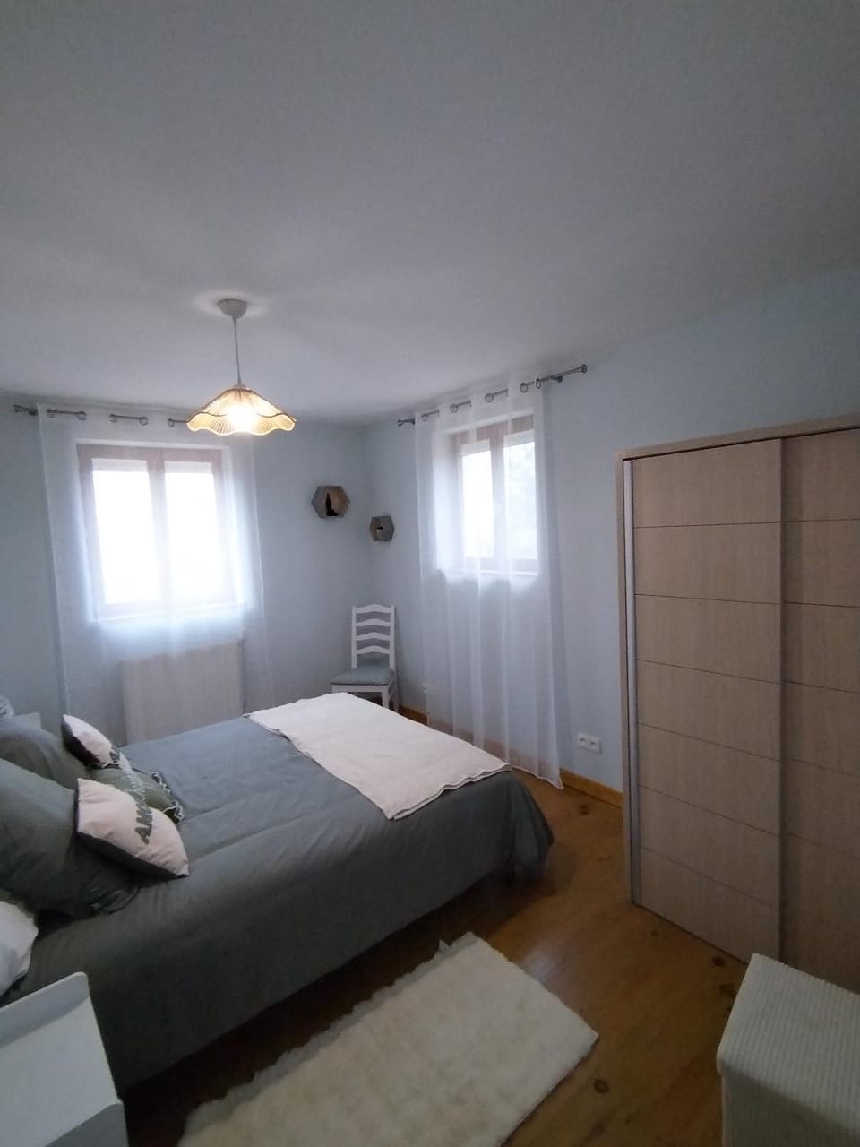 Le Clos de Bourdeilles chambre 1 avec wifi Bed and Breakfast in Nouvelle-Aquitaine