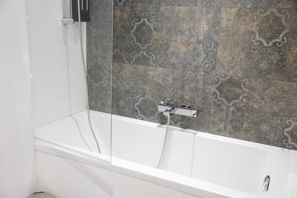 Shower, Bathroom, Bath