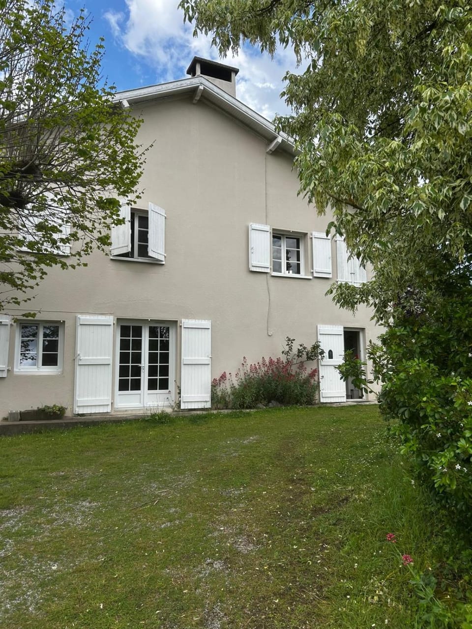 Property building, Garden