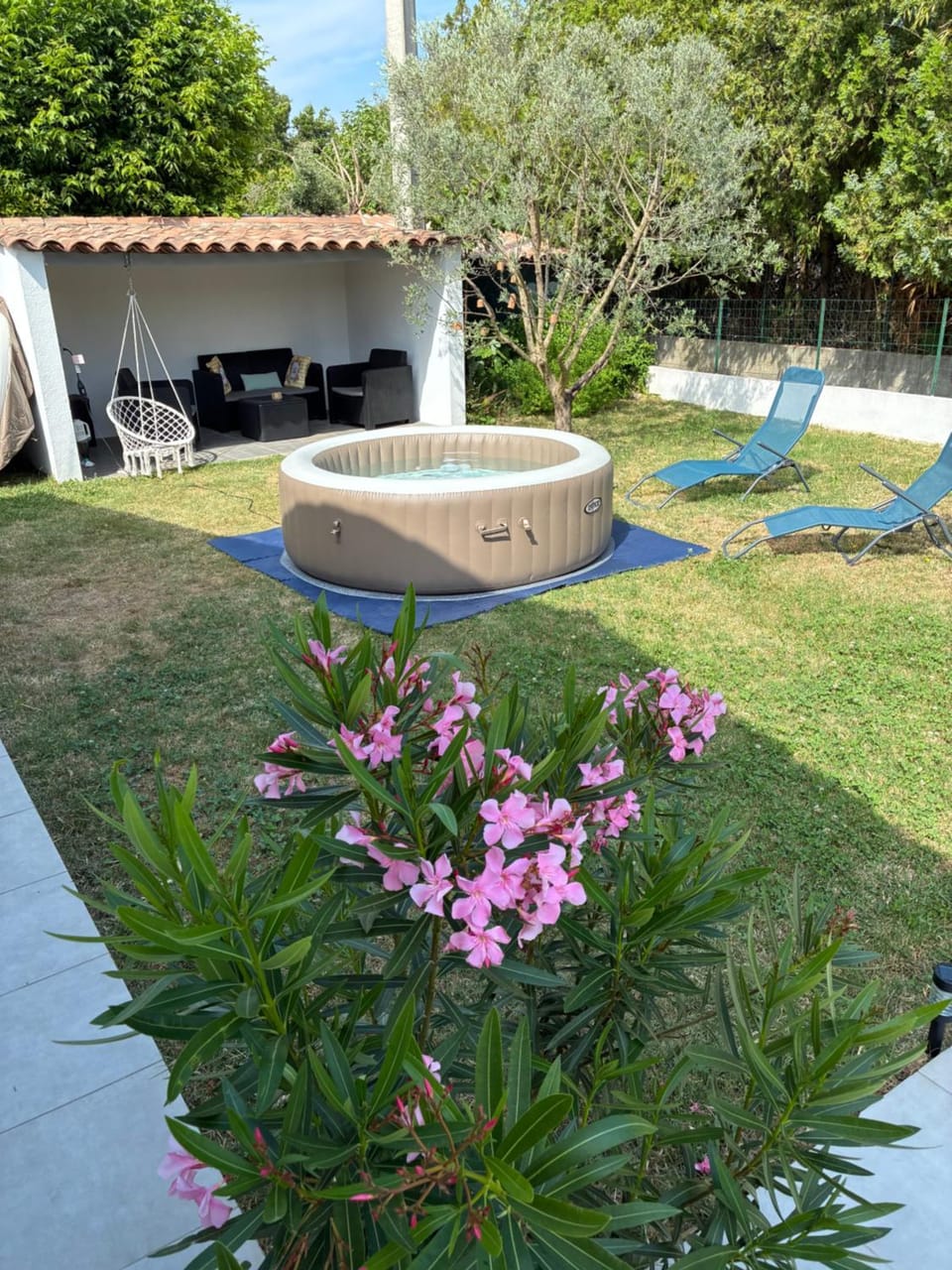 Charmante villa à istres Villa in Provence-Alpes-Côte d'Azur