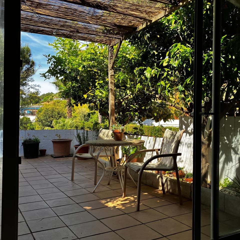 Day, Natural landscape, Balcony/Terrace, Garden view