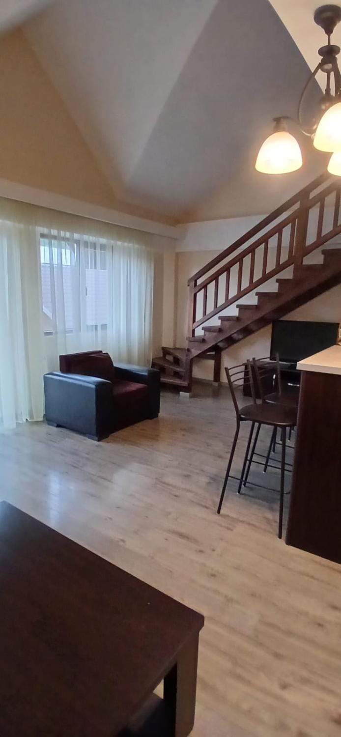 Crystal ville Entire flat, all-in facilities Apartment in Georgia