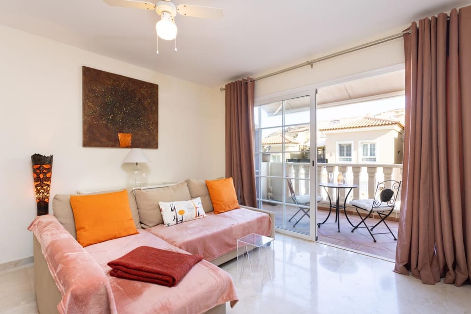 Balcony/Terrace, Living room, Seating area