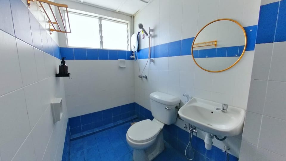 Shower, Toilet, Bathroom, bidet