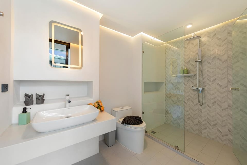 Pool Access Large Townhouse Villa in Ko Samui