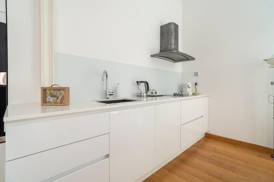 Kitchen or kitchenette, kitchen