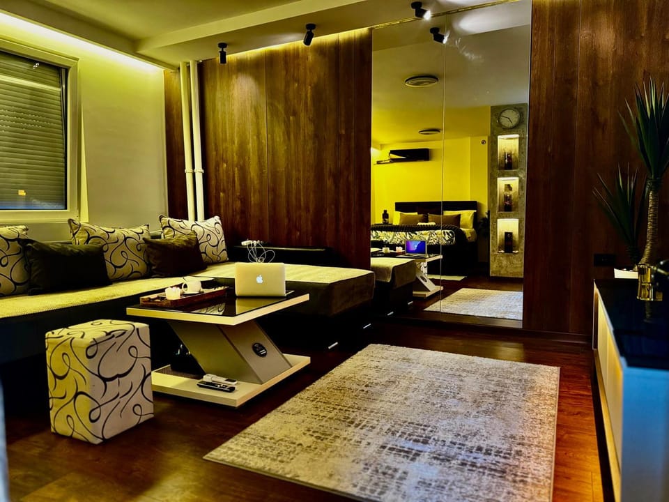 Nis Centar - parking Apartment in Serbia