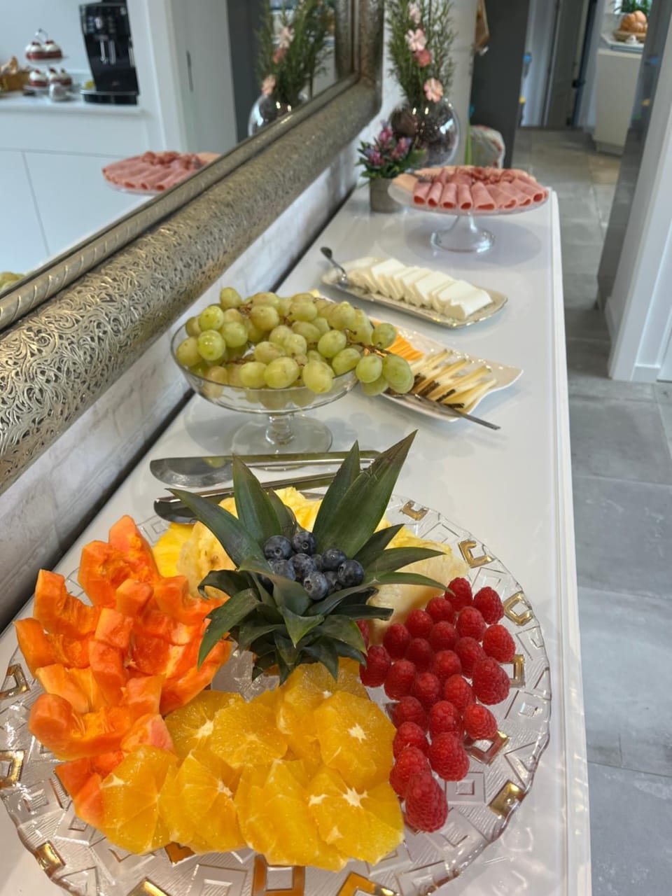 Breakfast, Buffet breakfast
