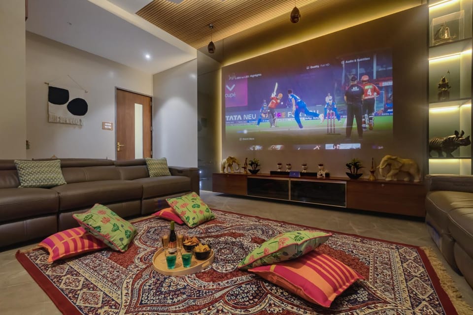 Communal lounge/ TV room, TV and multimedia