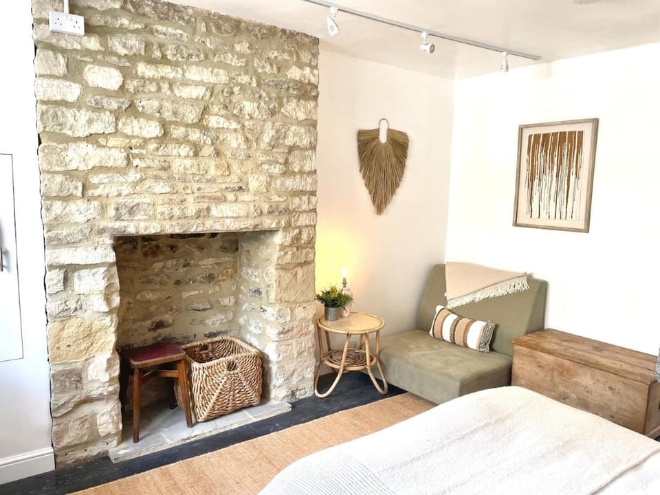 New The Barley Rustic luxury Apartment in Cirencester