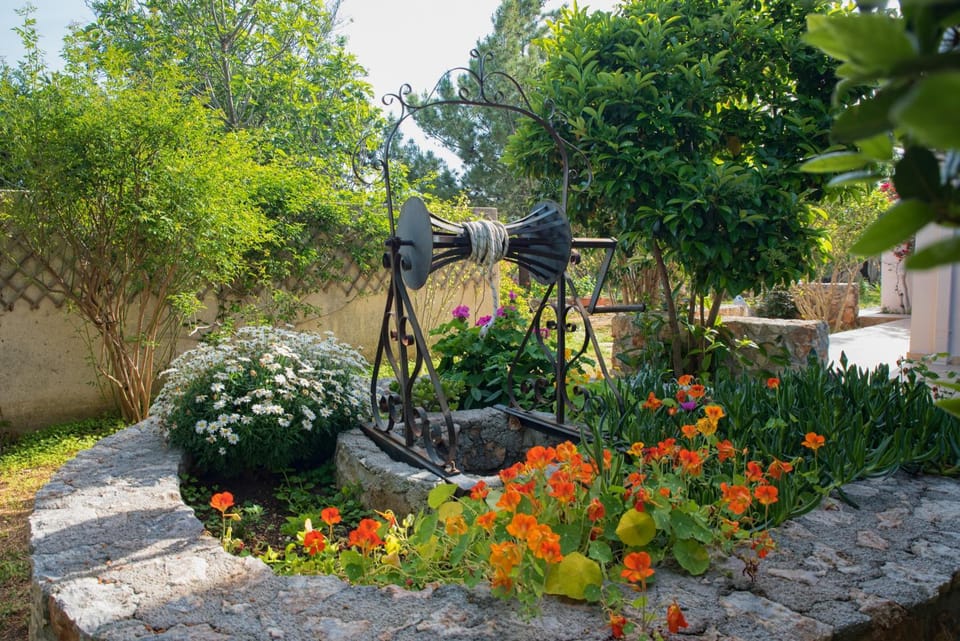 Garden, Garden