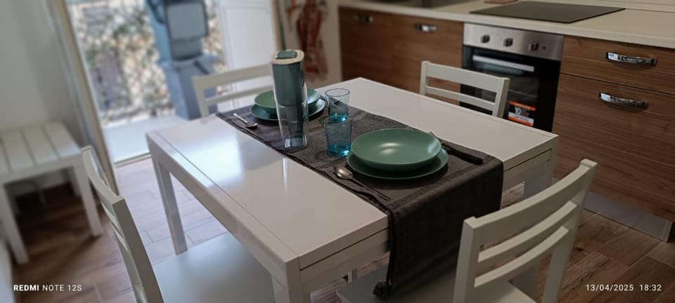 dishwasher, stove