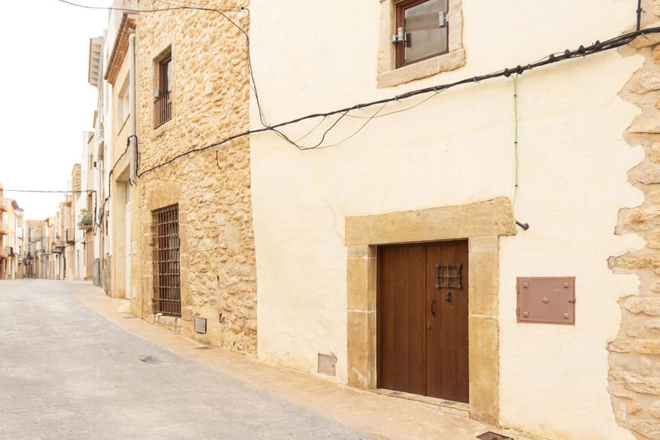 Property building, Street view