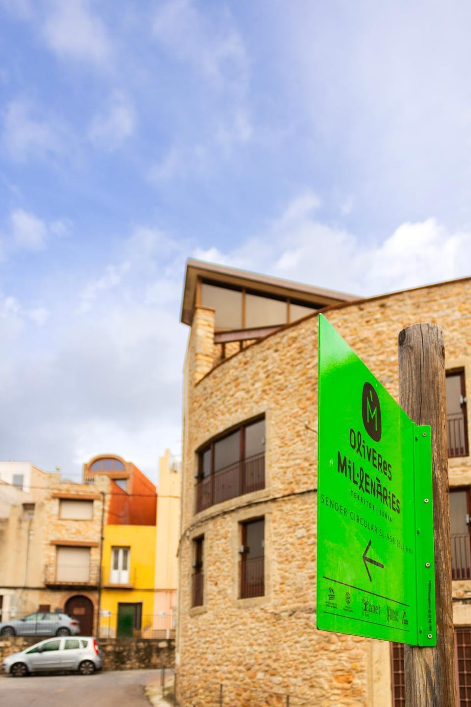 Property building, Logo/Certificate/Sign, Street view