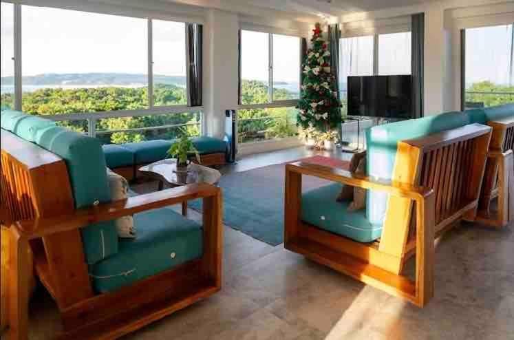 Solara Boracay Villa Villa in Boracay
