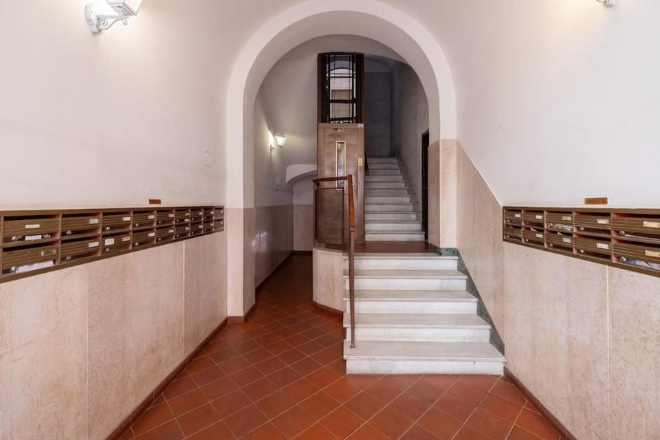 NOSTROMONDO San Cosimato Trastevere Place Apartment in Rome