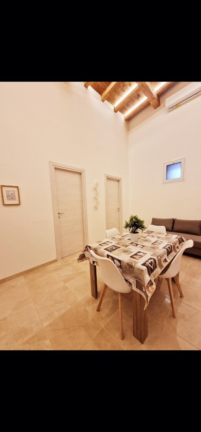 Porta garibaldi holiday houses Apartment in Catania
