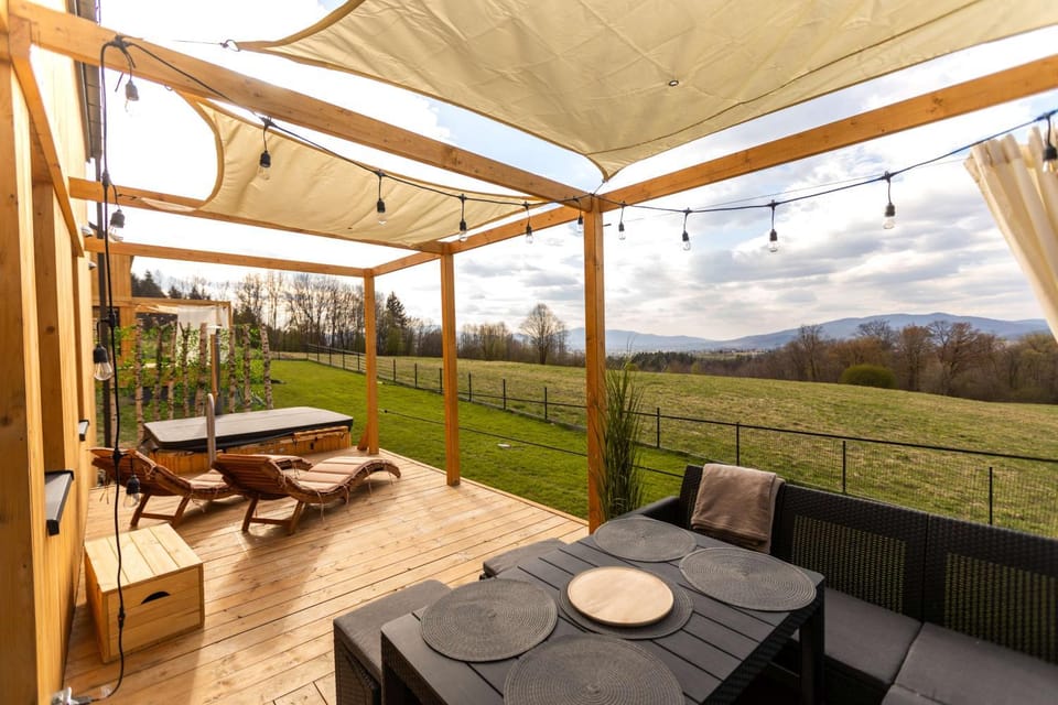 Patio, View (from property/room), Seating area, Mountain view