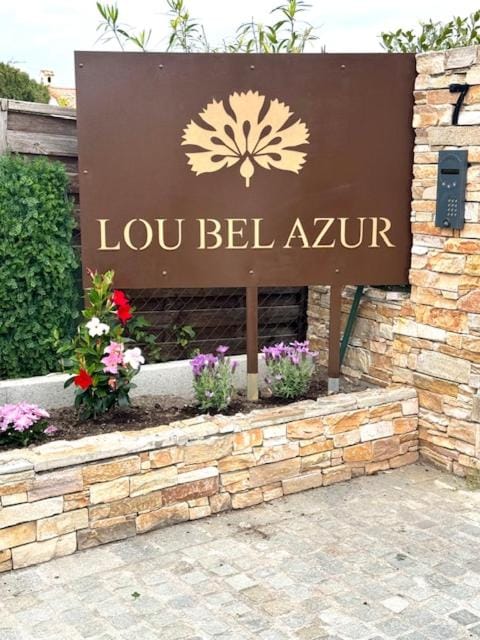 Day, Logo/Certificate/Sign