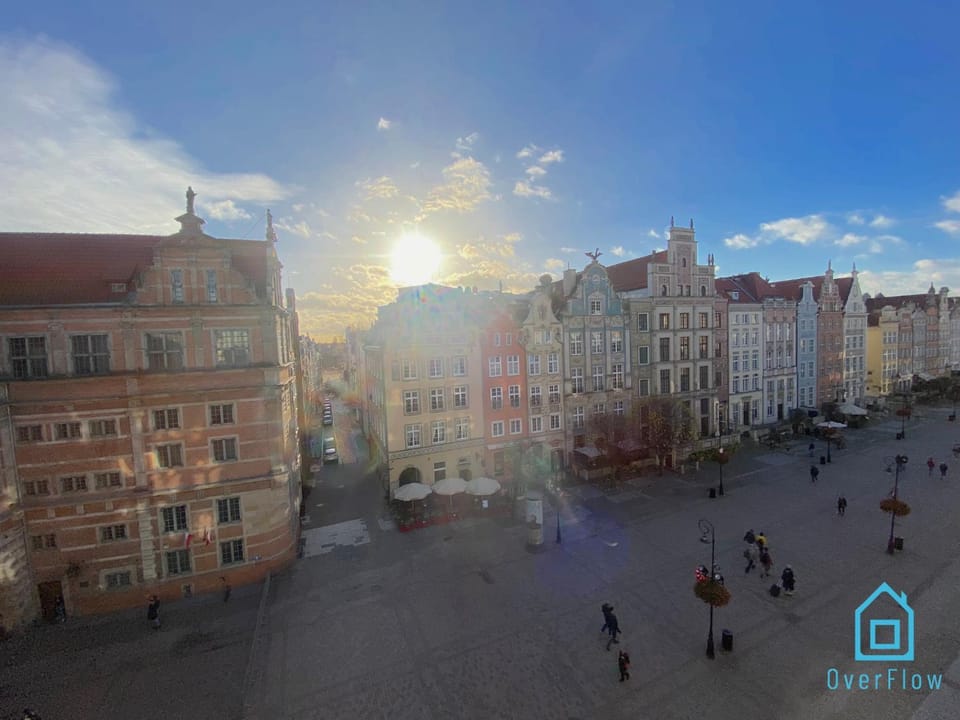 Plaza Room at Old Town Gdansk Vacation rental in Gdansk