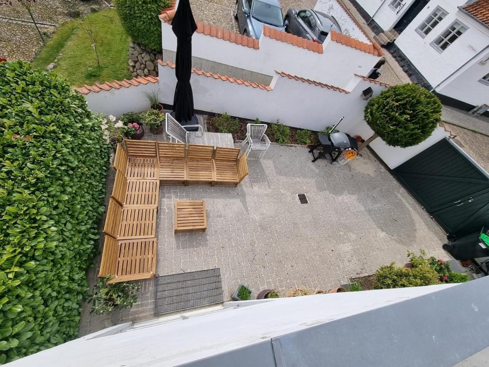 Townhouse with lovely patio in the historic quarter 7 day minimum stay Villa in Region of Southern Denmark