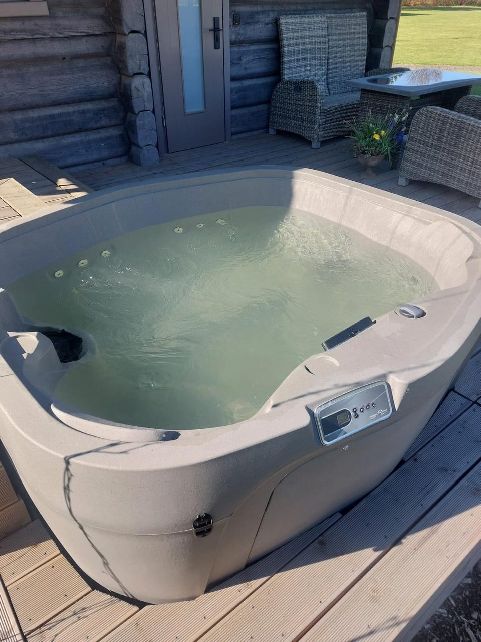 Hot Tub