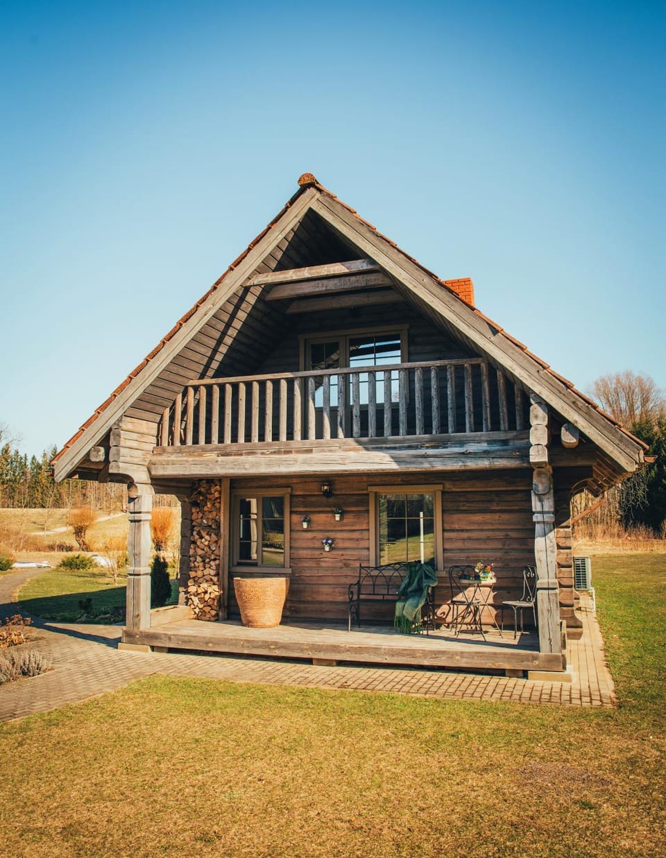 Property building, Day