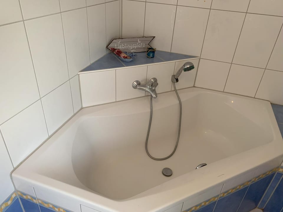 Bathroom, Bath