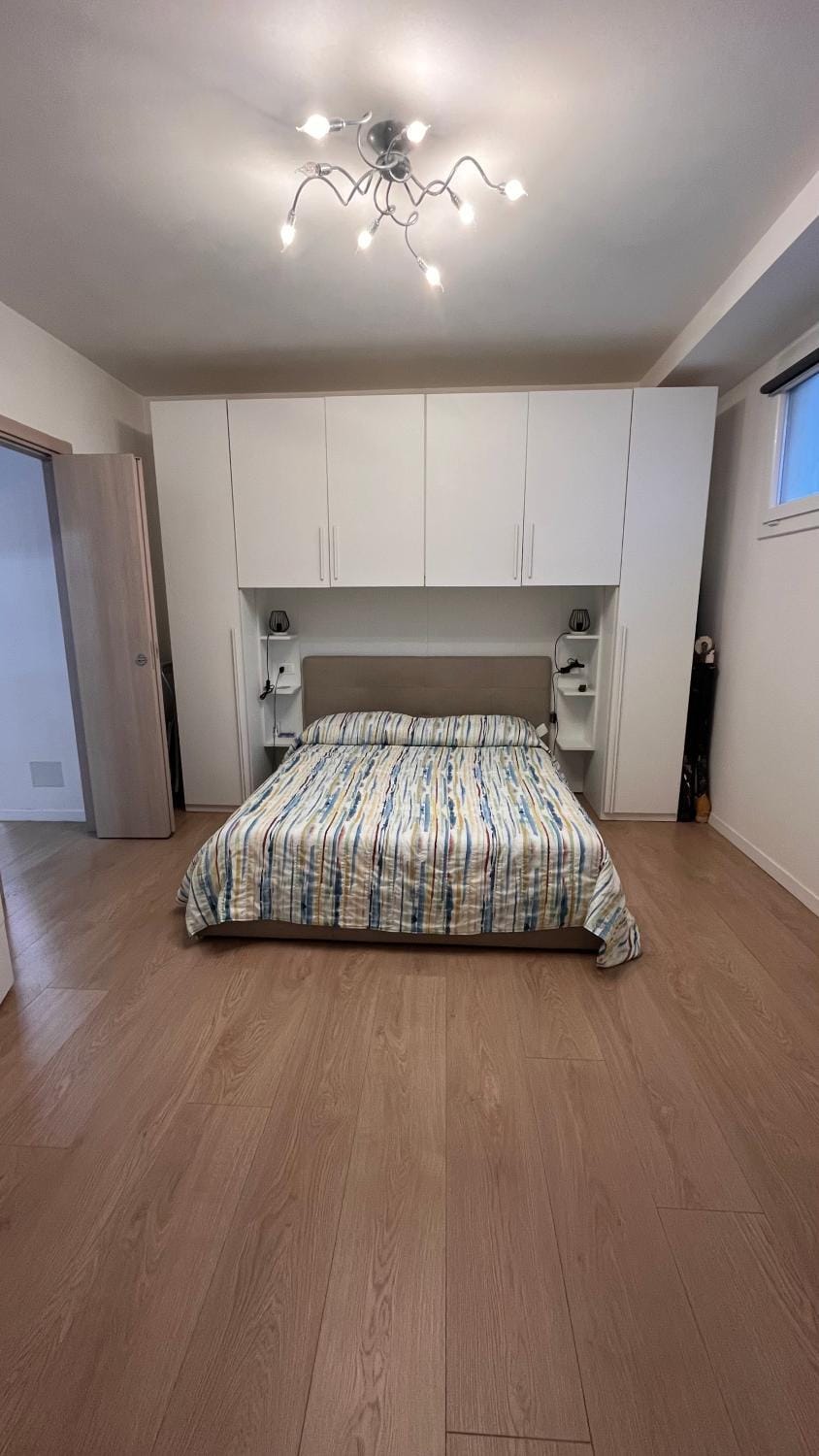 Bedroom, wardrobe