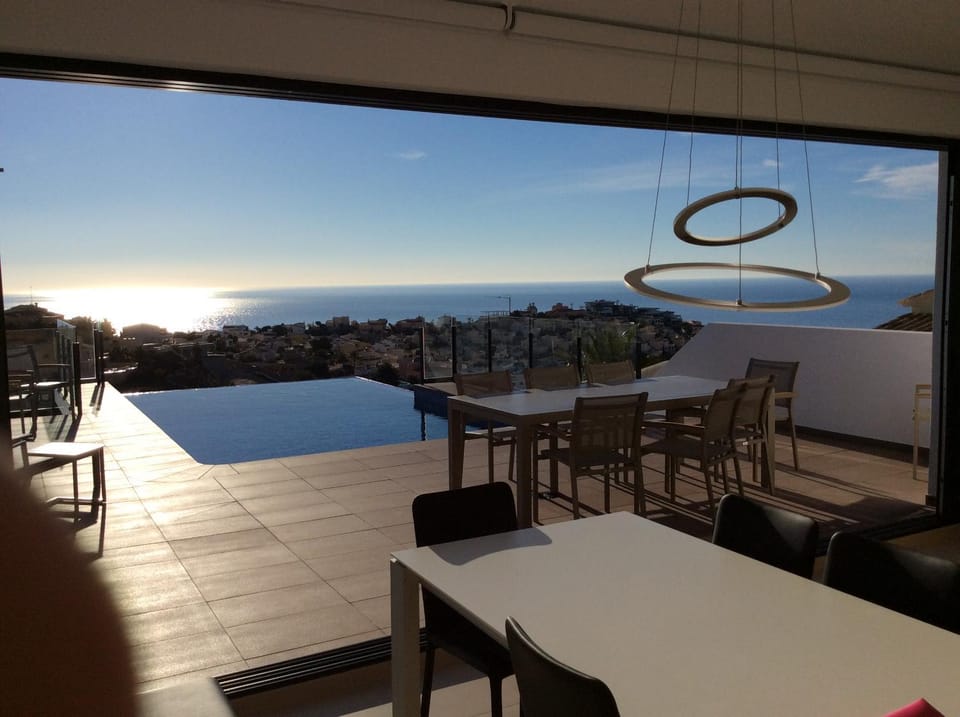 Balcony/Terrace, Dining area, Pool view, Sea view, Swimming pool