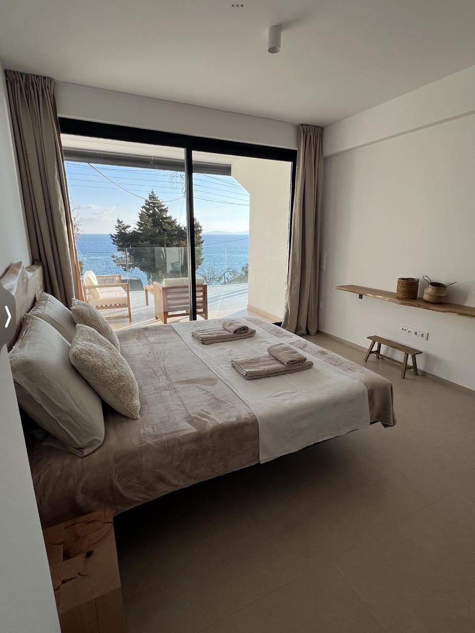 Bedroom, Sea view