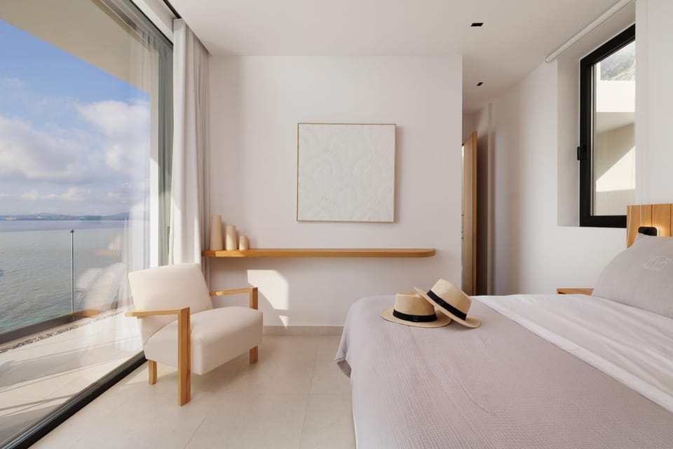 Bedroom, Sea view