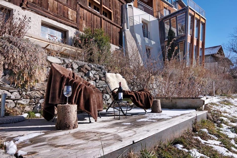 Property building, Living room