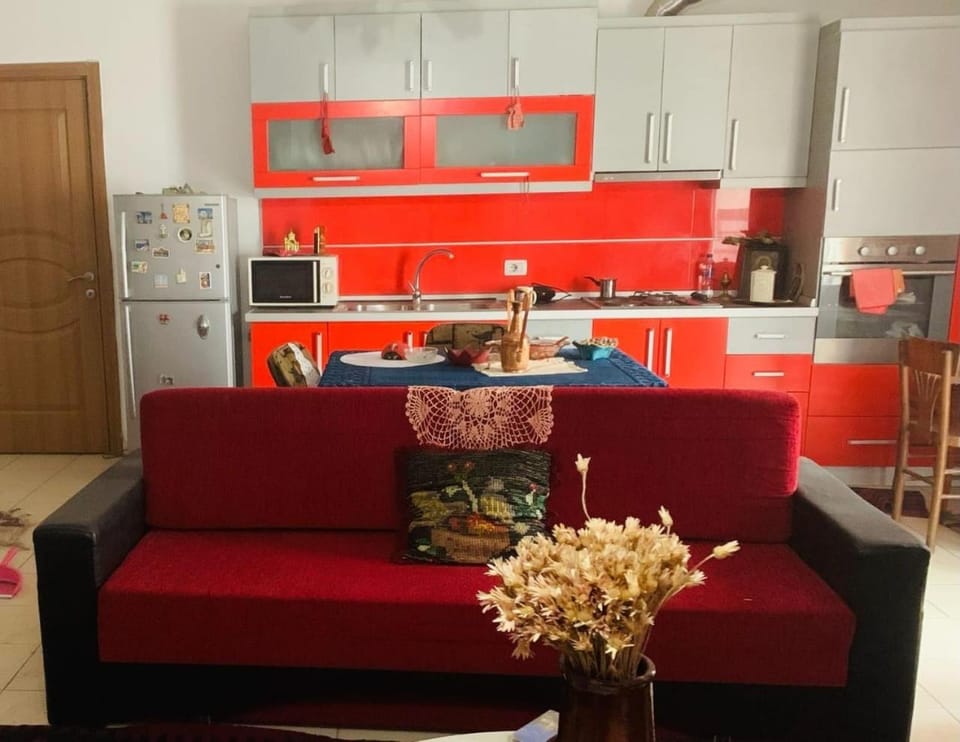 Kitchen or kitchenette, Living room, Seating area