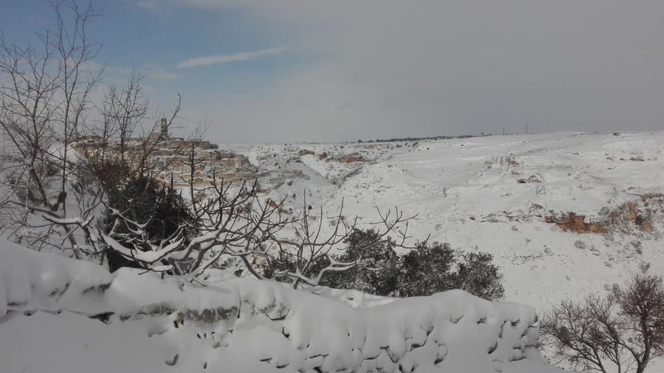 Neighbourhood, Street view