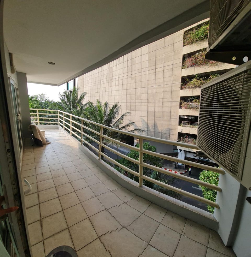 View talay 6 condo by Nun Apartment in Pattaya City