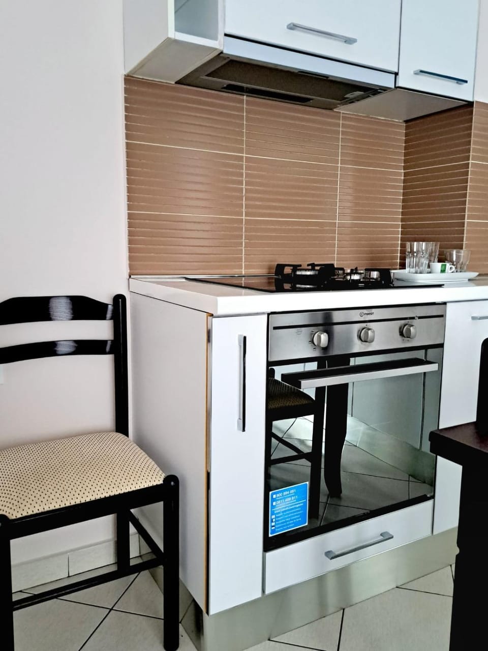 Kitchen or kitchenette, Dining area, dishwasher, minibar, oven, pet friendly, stove
