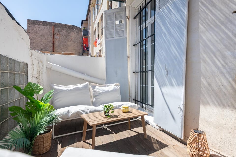 Patio, View (from property/room), Balcony/Terrace, Dining area, sunbed