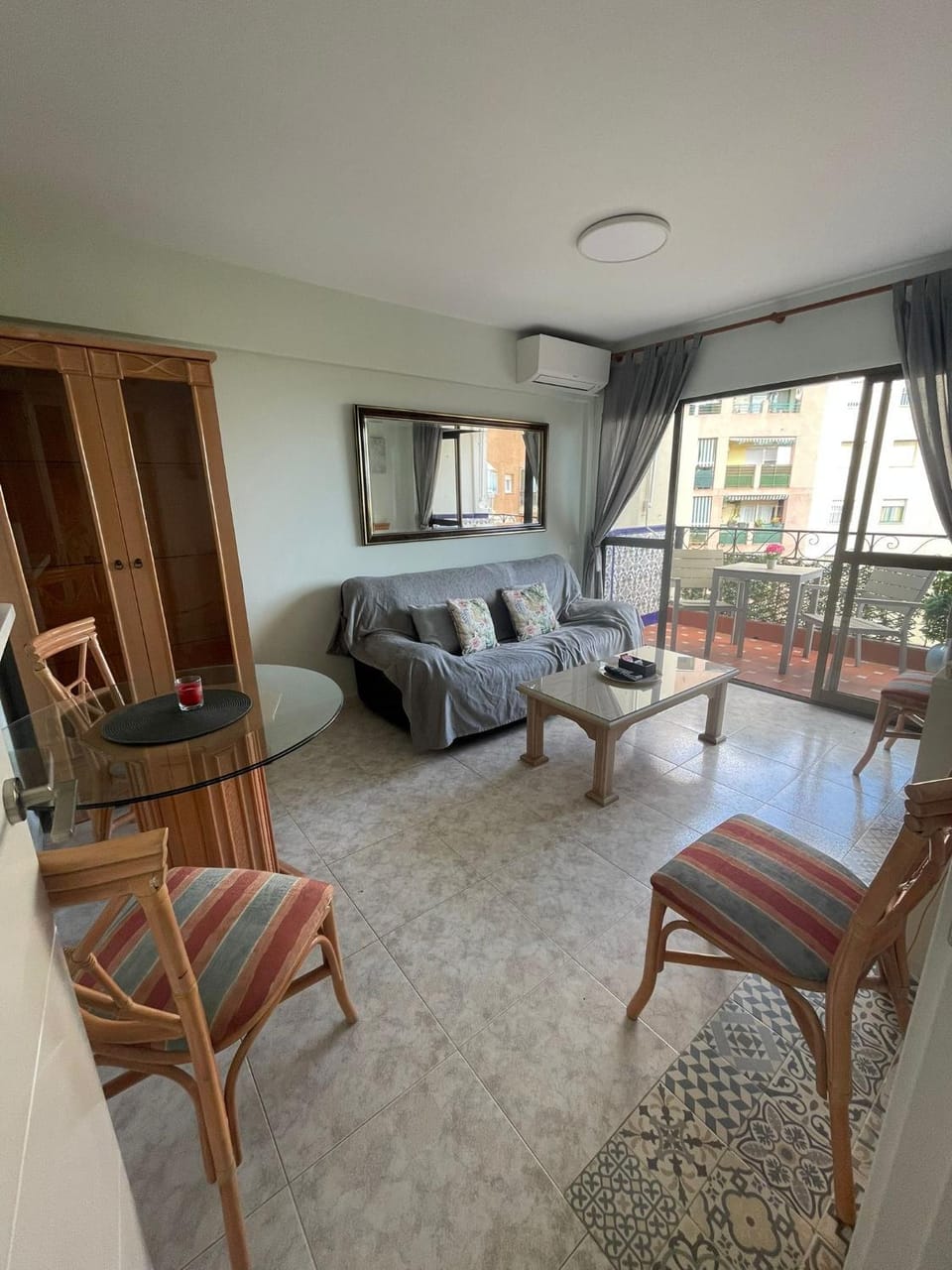 Las Palmeras - Wā Marbella Beach Apartment in Marbella