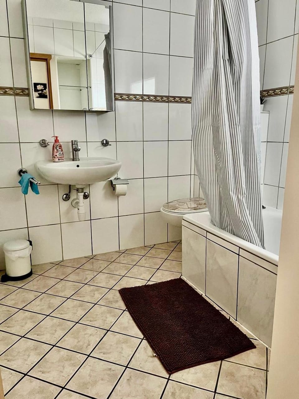 Toilet, Bathroom, Bath, towels
