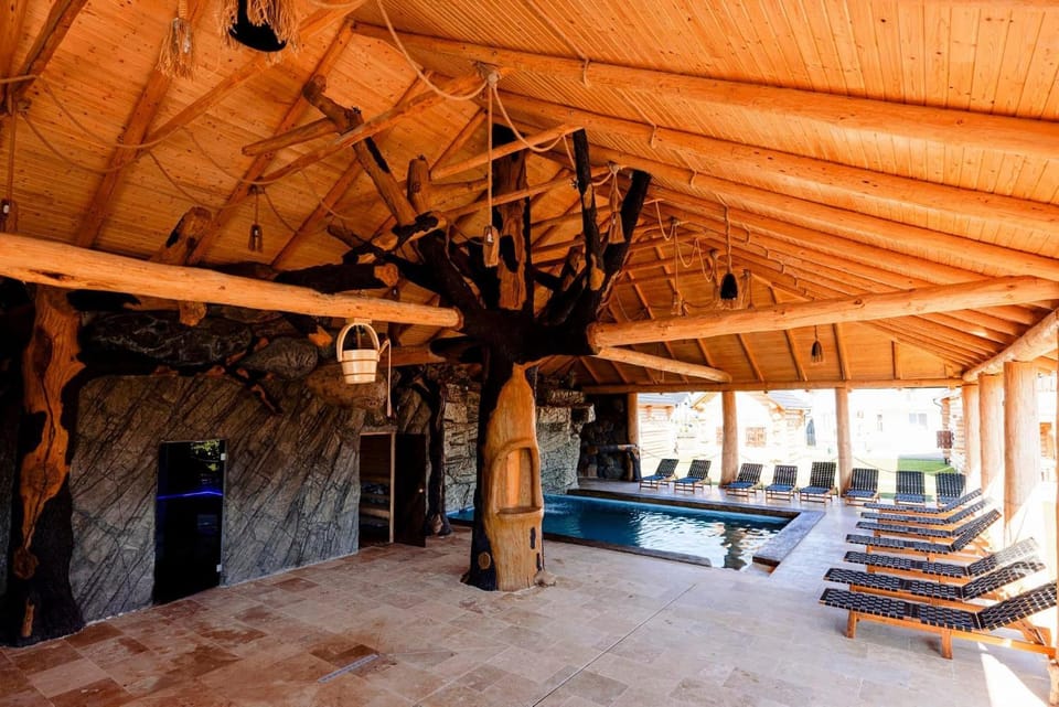 Cabanele Hăi Mă & Hăi Cocoa Chalet in Romania