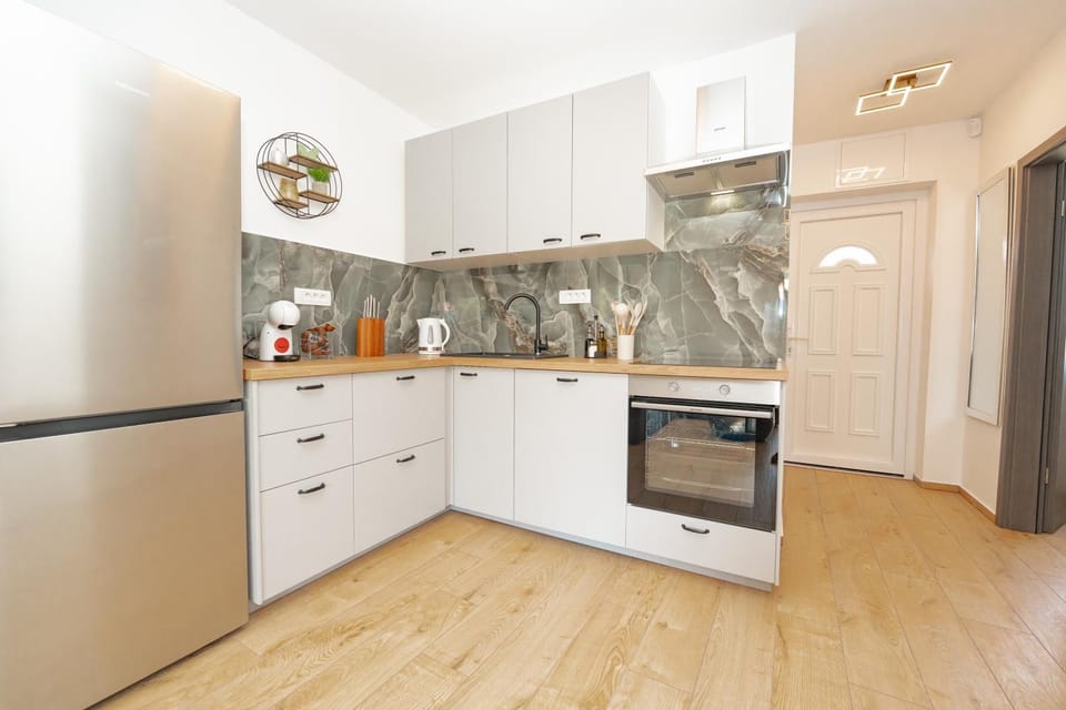 kitchen, kitchen