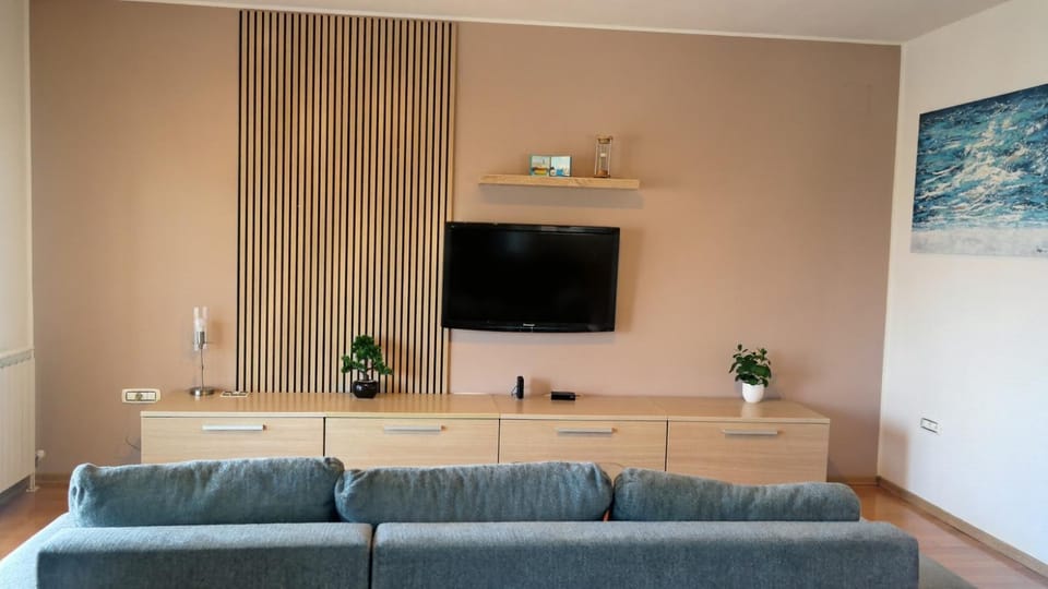 TV and multimedia, Living room