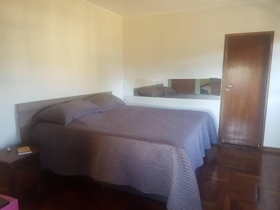 A Casa à Beira do Lago Bortolan House in State of São Paulo