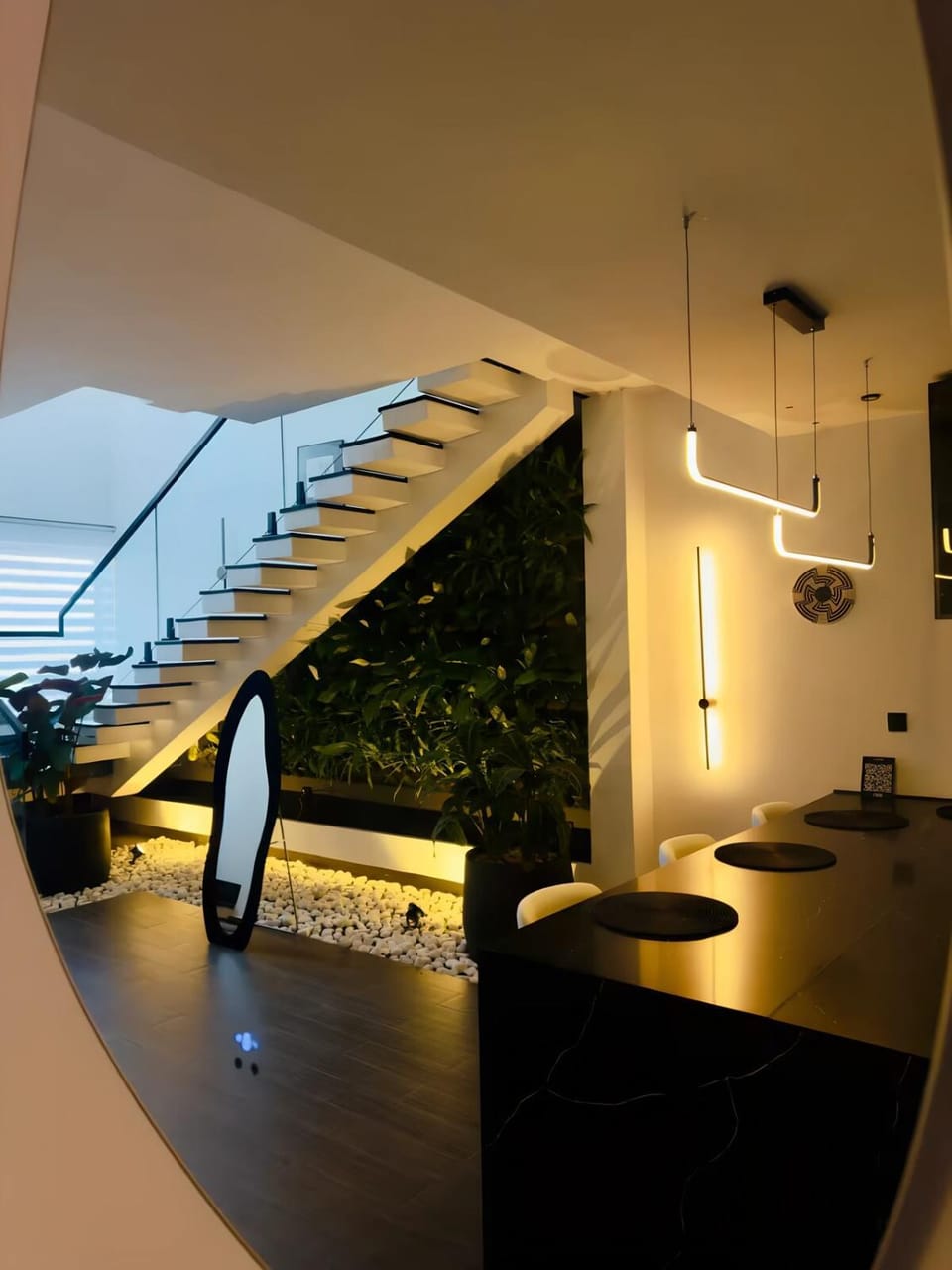 Living room, Garden view