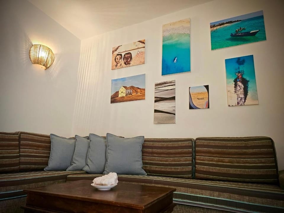 Seating area