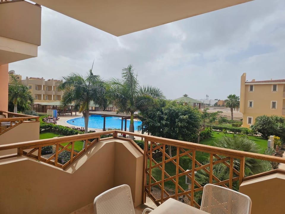 Day, View (from property/room), Balcony/Terrace, Pool view