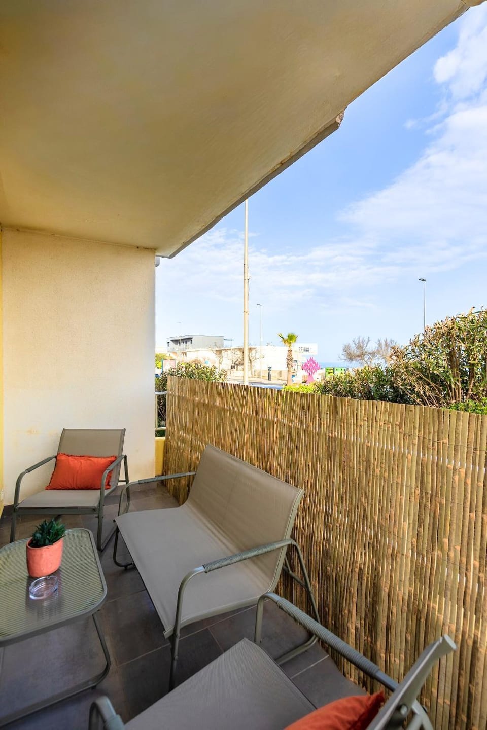 Day, Balcony/Terrace